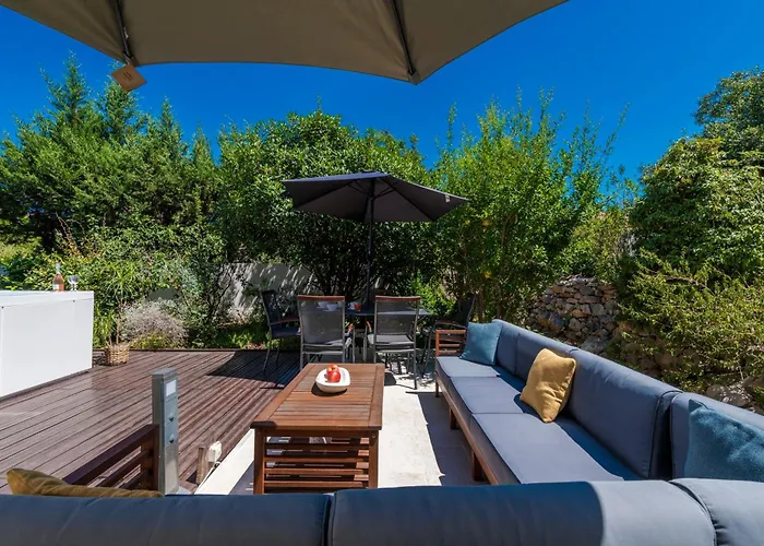 Lägenhet With Terrace And Mini Pool Gold