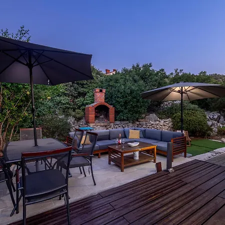 With Terrace And Mini Pool Gold * Dubrovnik